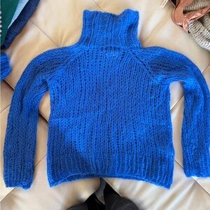 Maiami Blue Women's Sweater
